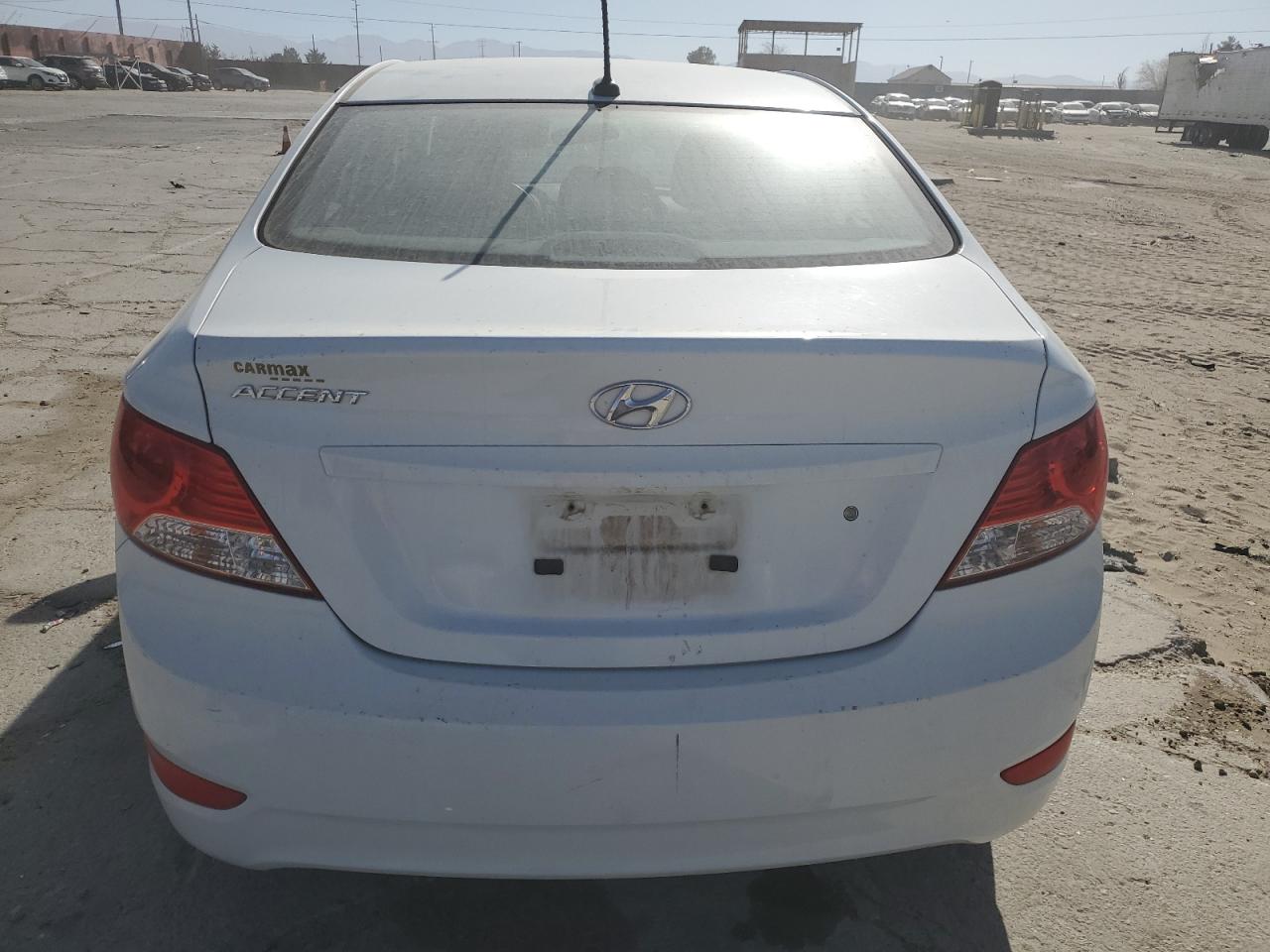 2013 Hyundai Accent - Image 6