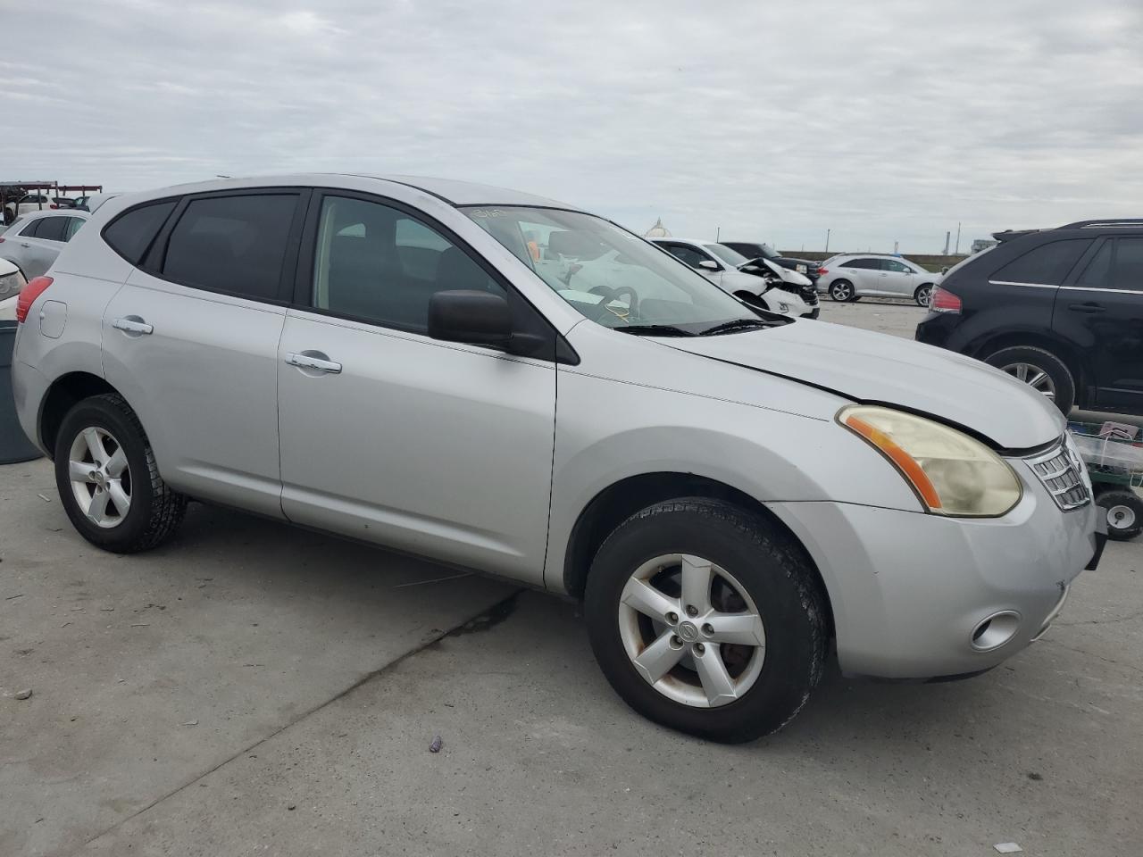 2010 Nissan Rogue - Image 4