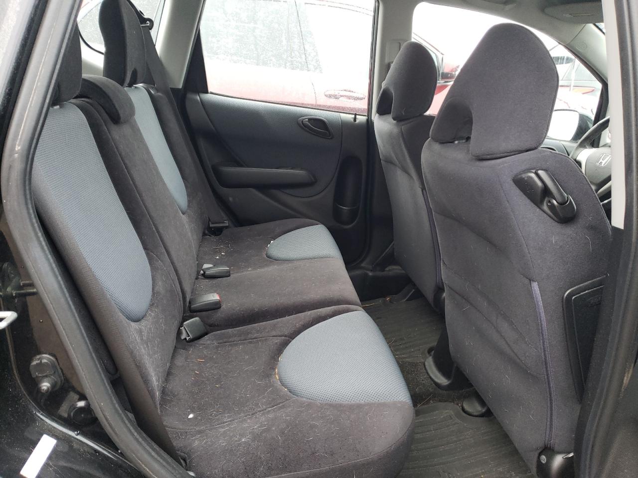 2008 Honda Fit - Image 10