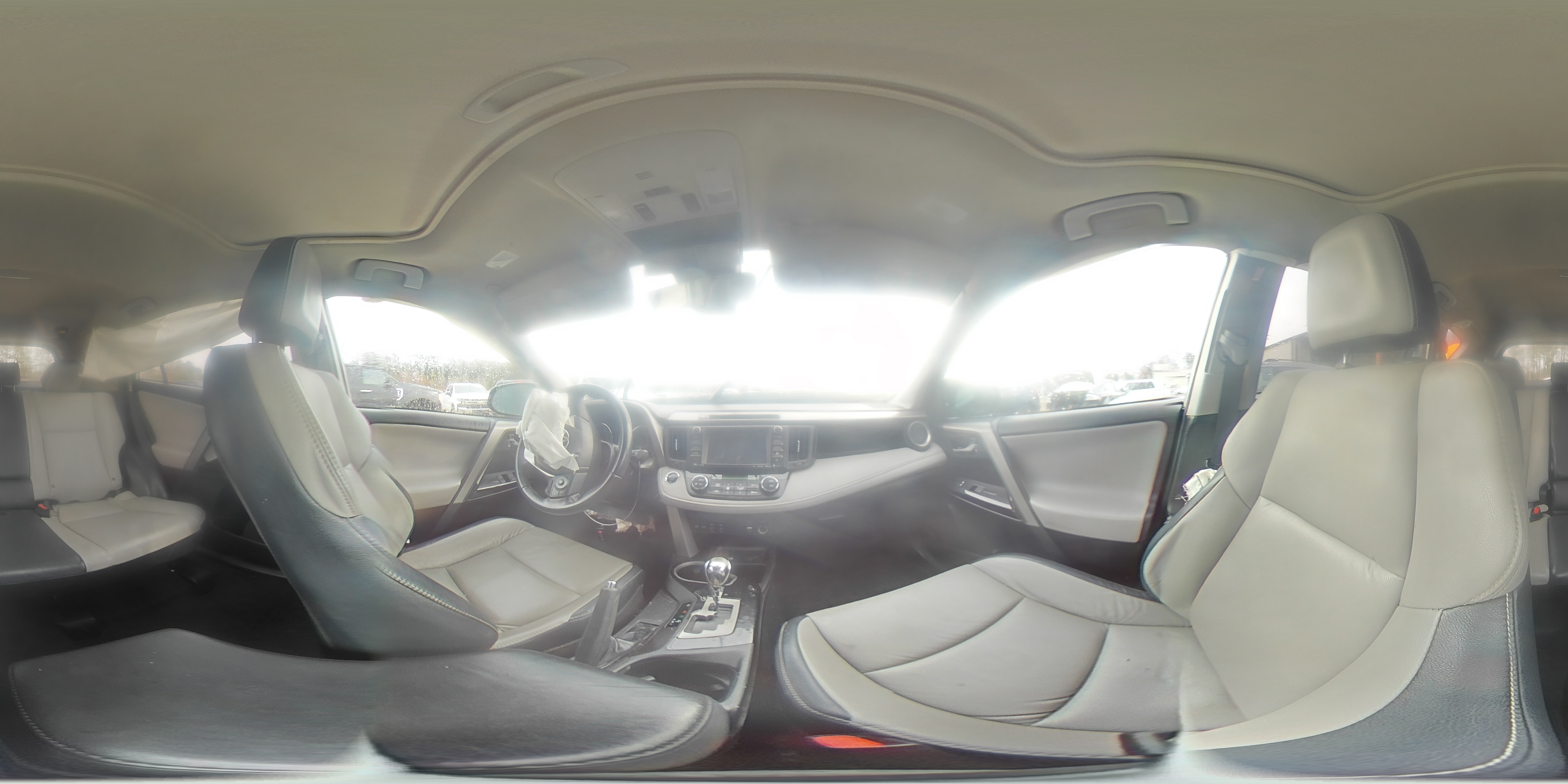 2017 Toyota RAV 4 - Image 15