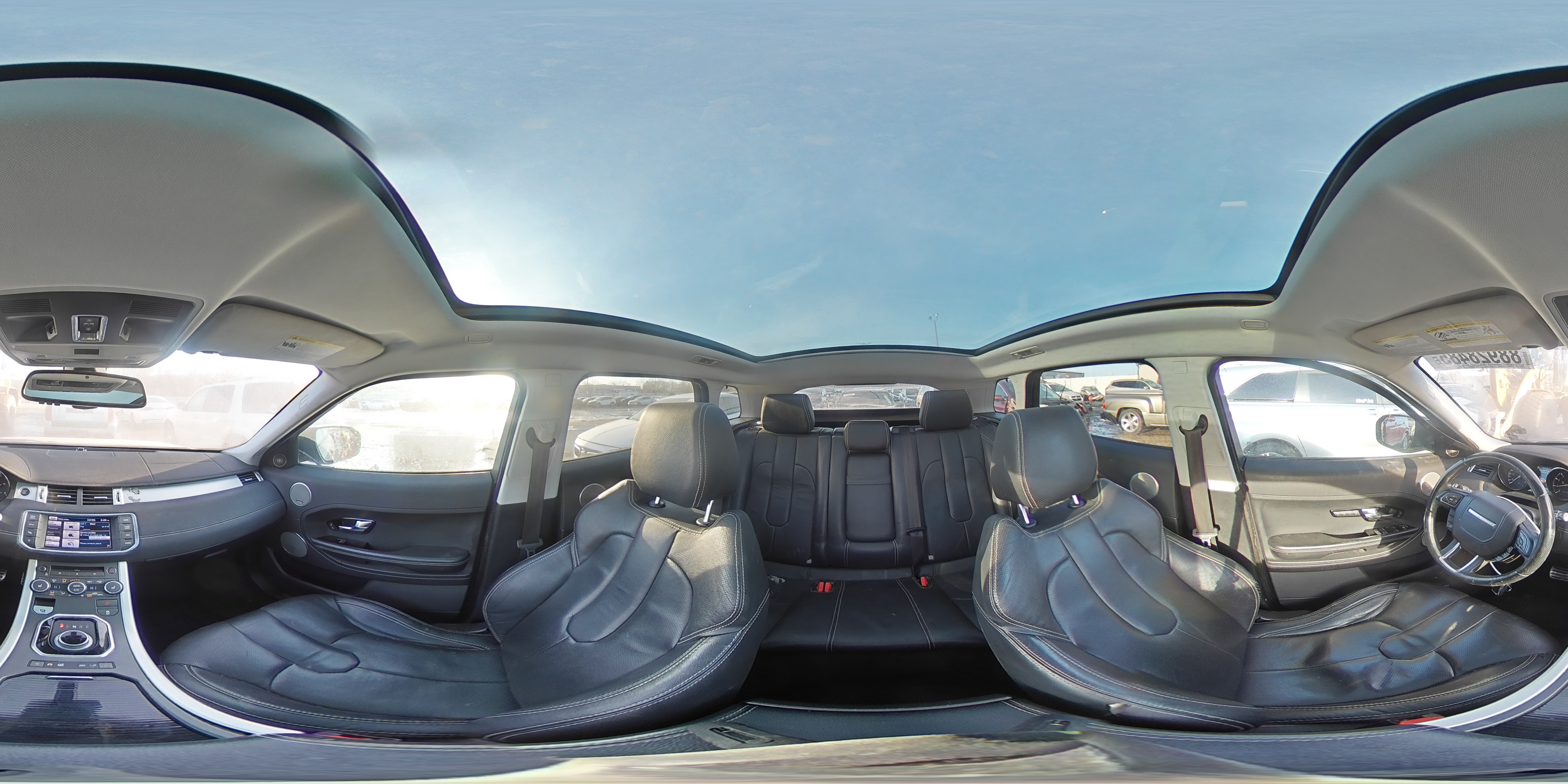 2013 Land Rover Range Rover - Image 16