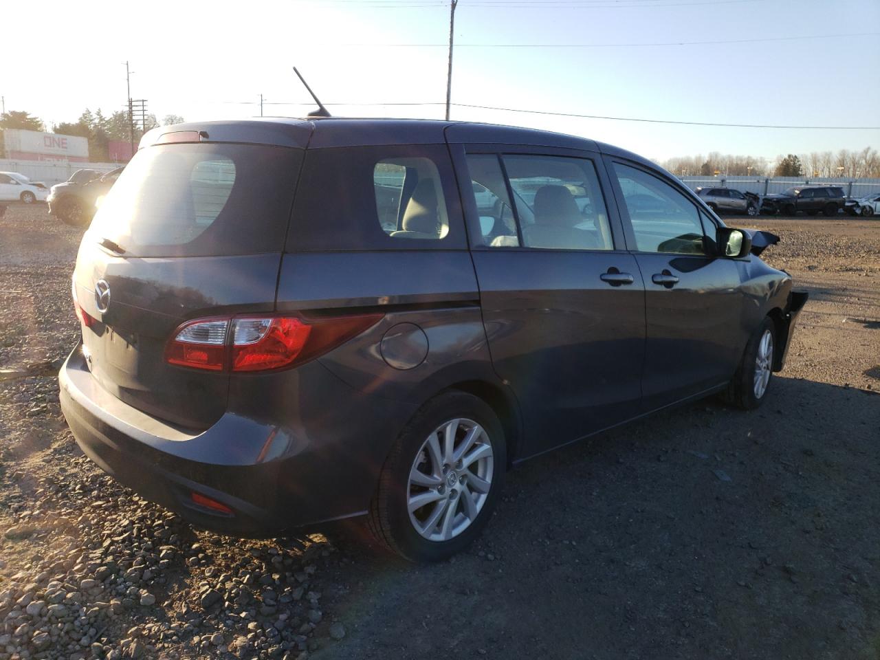 2012 Mazda 5 - Image 3