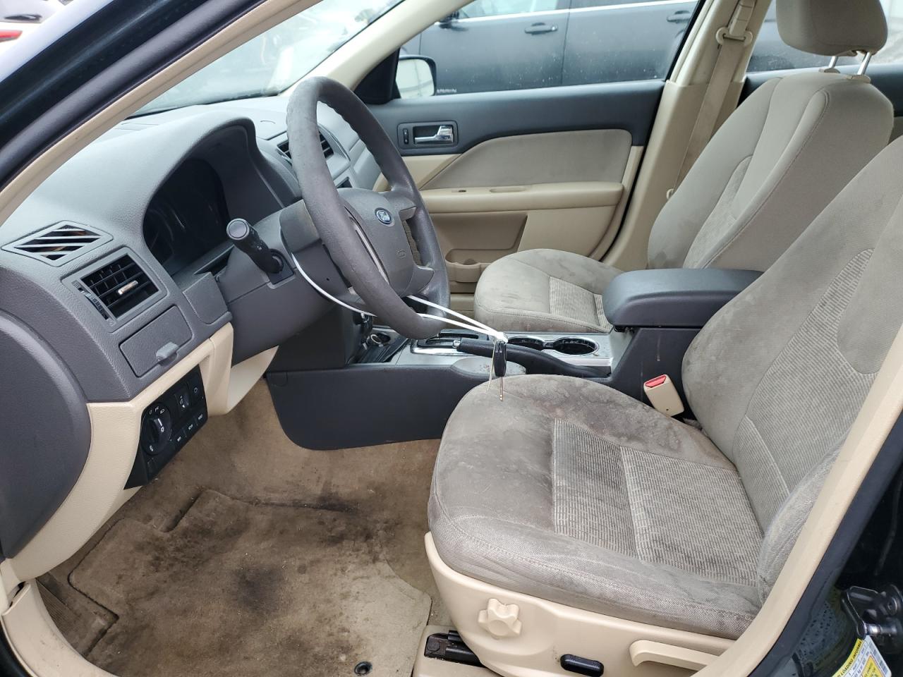 2010 Ford Fusion - Image 7
