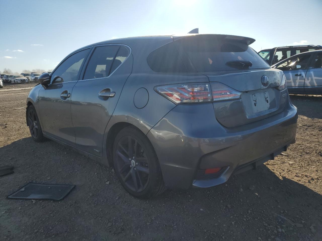 2014 Lexus CT - Image 2