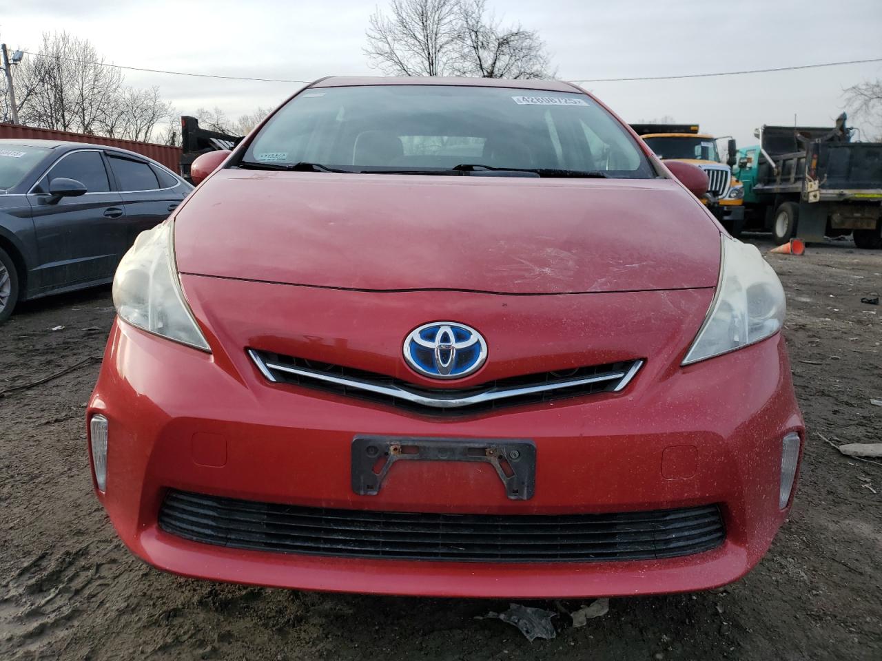 2012 Toyota Prius - Image 5