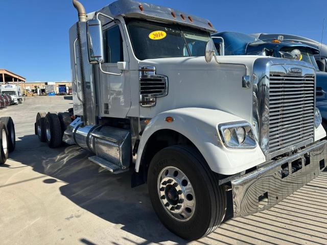 2016 Freightliner 122Sd 