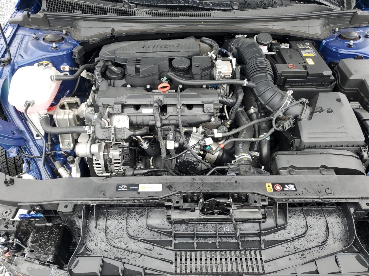 2024 Hyundai Elantra - Image 11