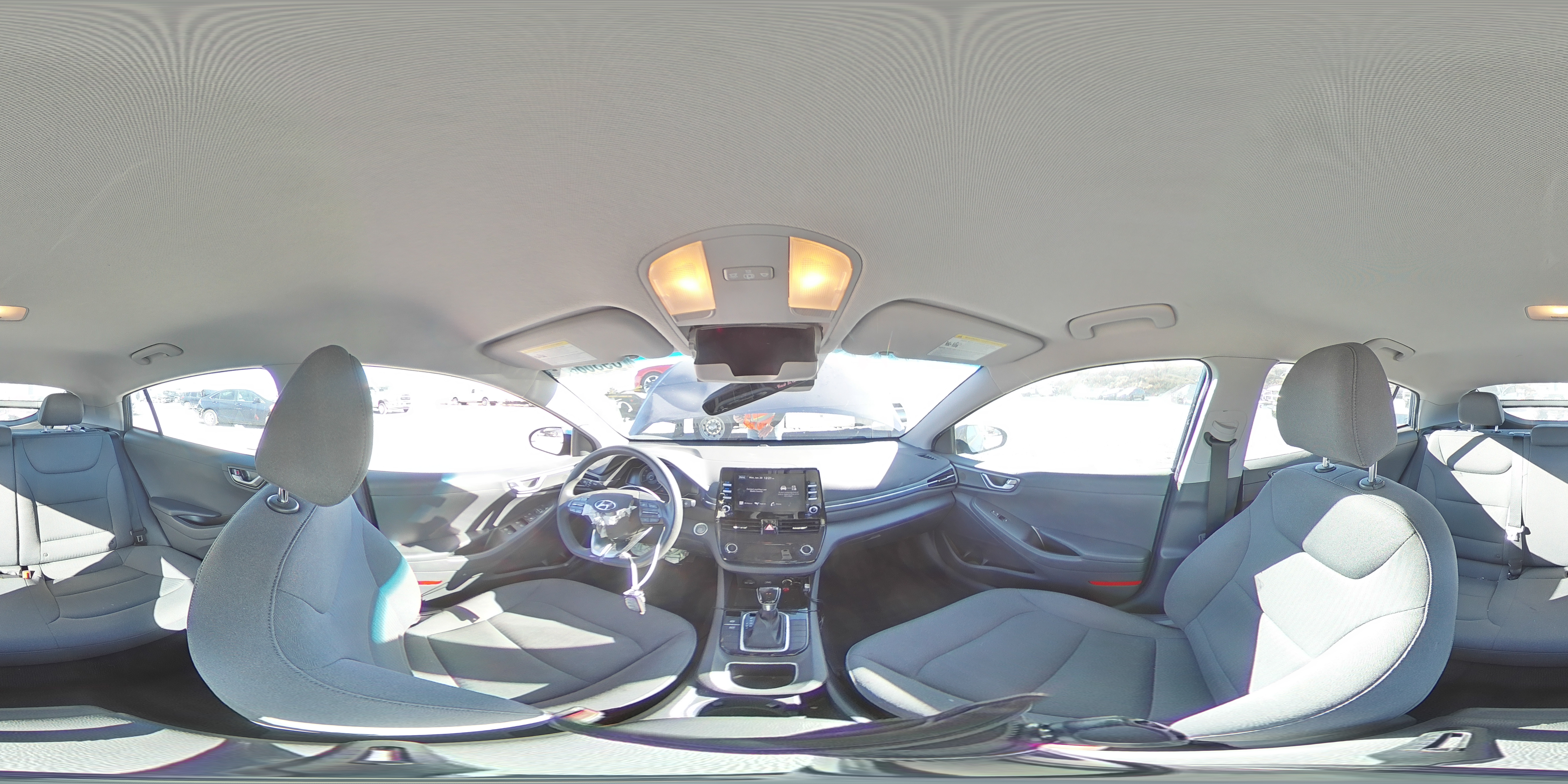 2022 Hyundai IONIQ - Image 13