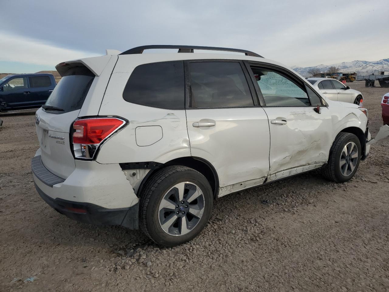 2017 Subaru Forester - Image 3