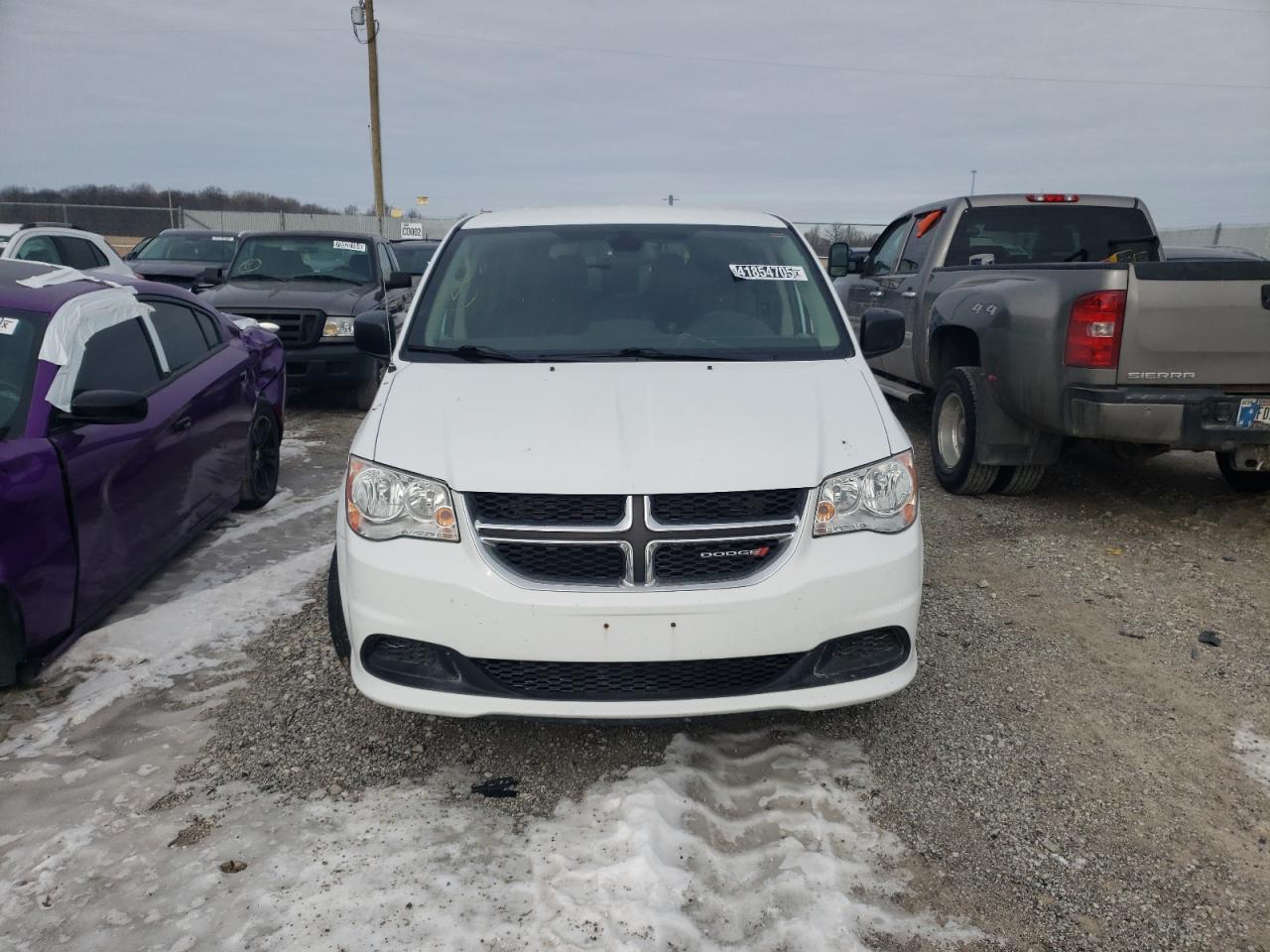 2019 Dodge Caravan - Image 5