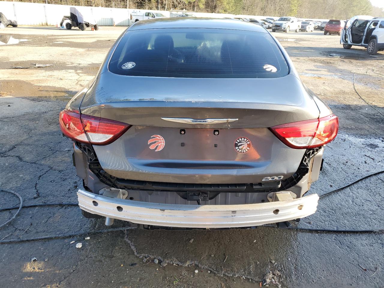 2015 Chrysler 200 - Image 6