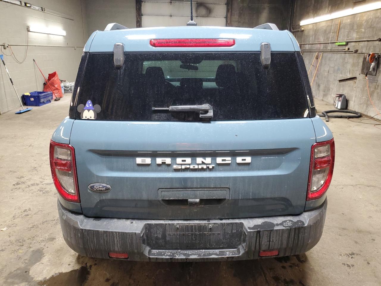 2023 Ford Bronco - Image 6