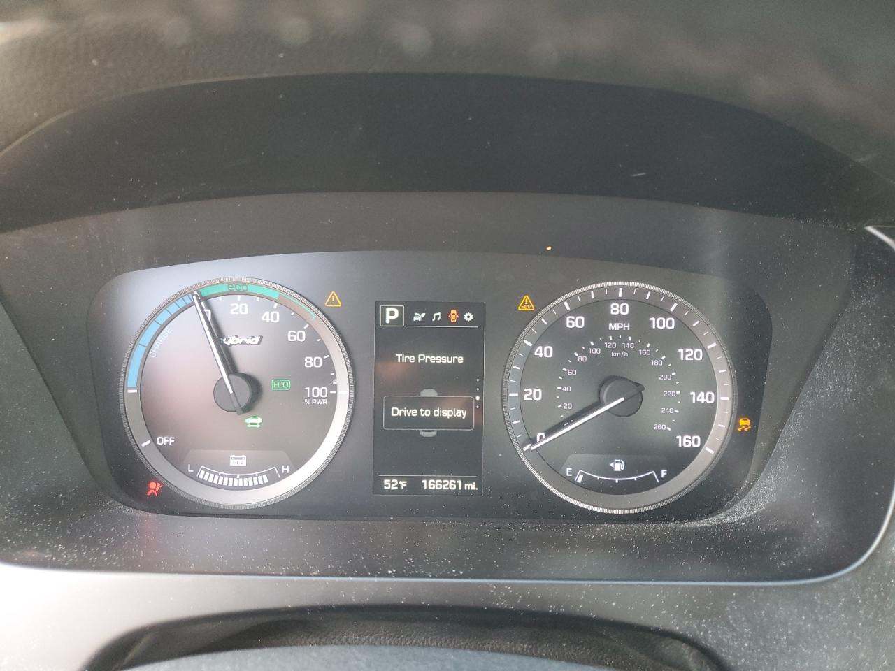 2016 Hyundai Sonata - Image 9