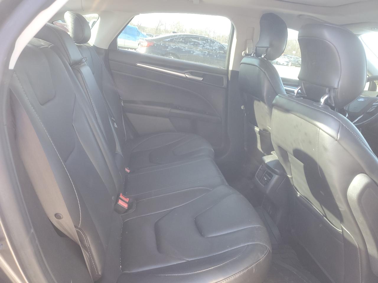 2014 Ford Fusion - Image 11