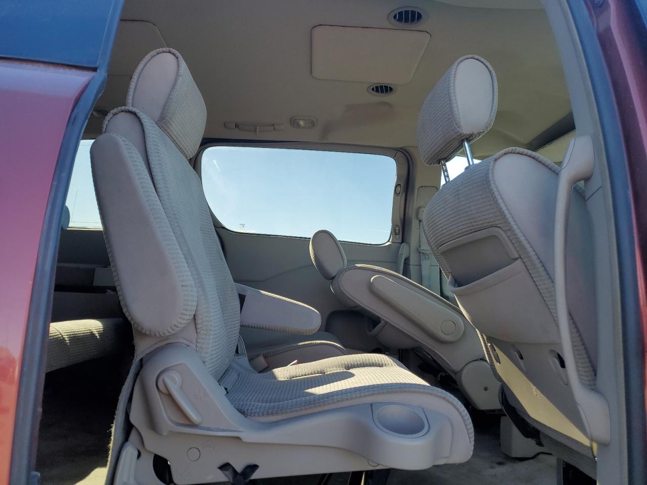 2004 Nissan Quest - Image 11