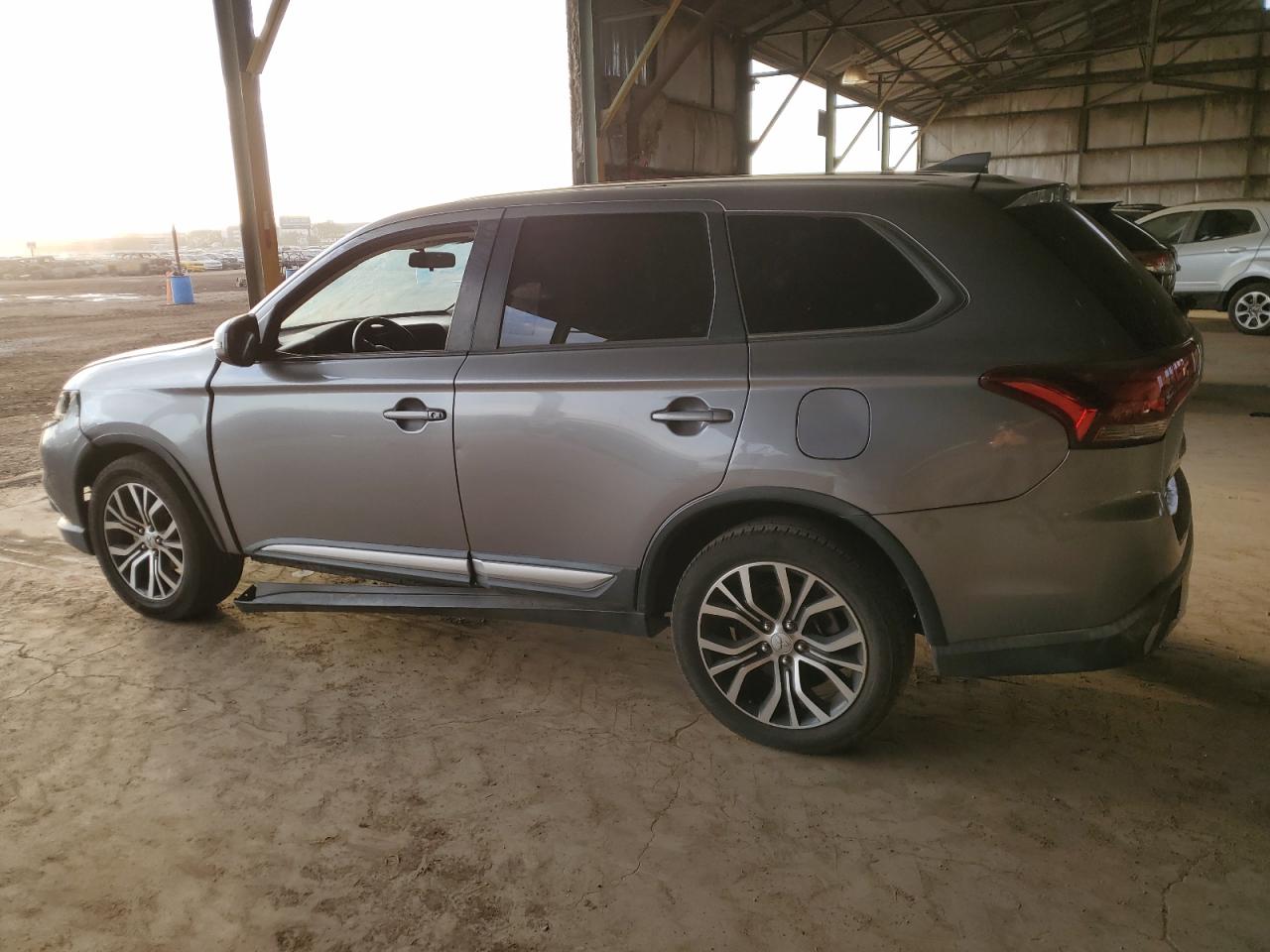 2018 Mitsubishi Outlander - Image 2