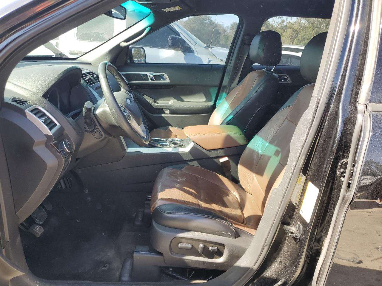 2015 Ford Explorer - Image 7