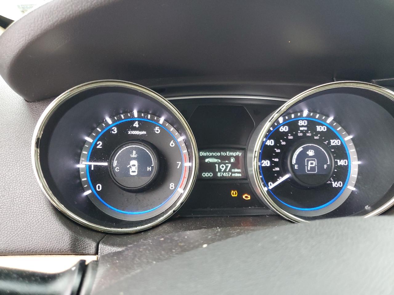 2013 Hyundai Sonata - Image 9