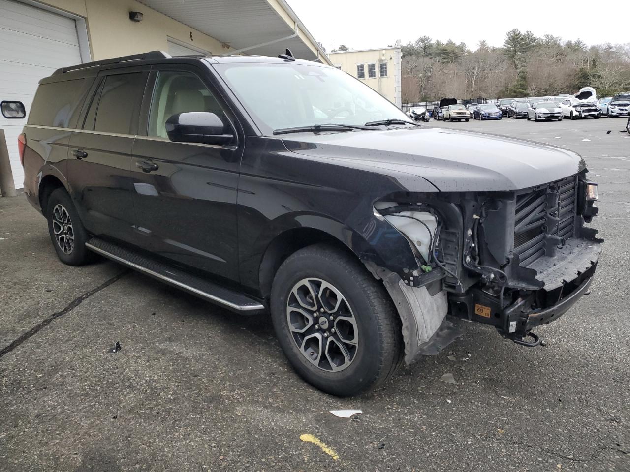 2023 Ford Expedition - Image 4