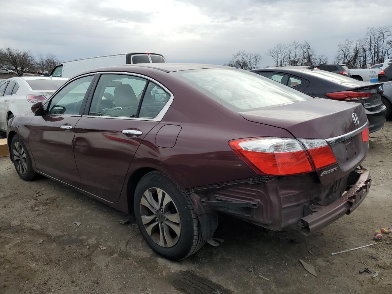 VIN 1HGCR2F33DA021619 2013 HONDA ACCORD no.2