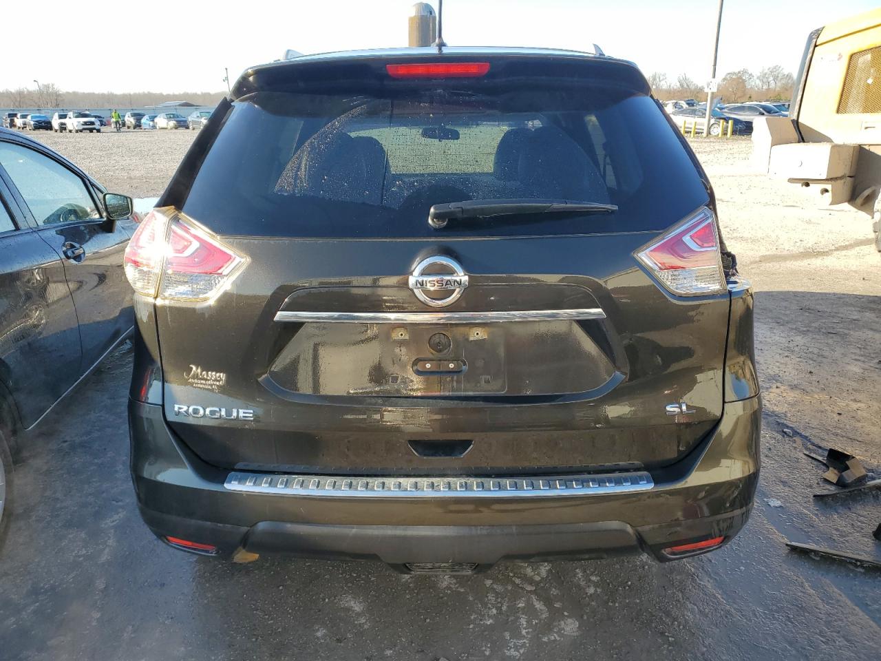 2015 Nissan Rogue - Image 6