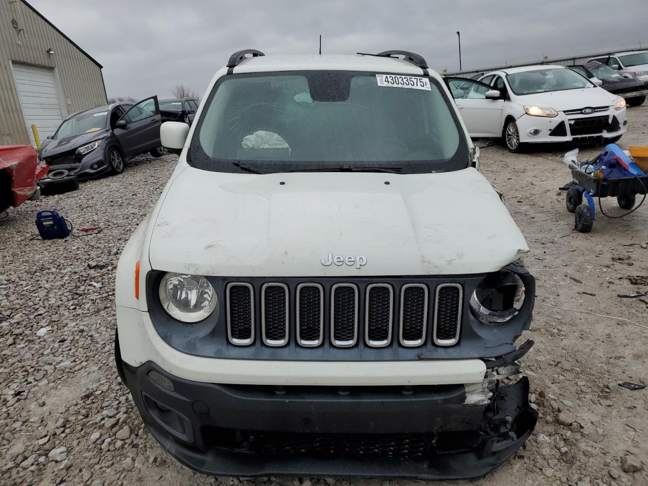 2015 Jeep Renegade - Image 5