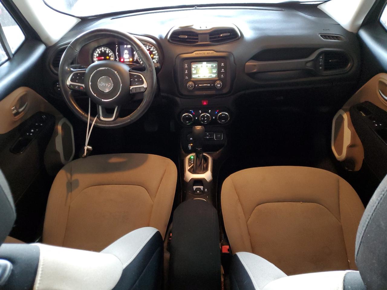 2016 Jeep Renegade - Image 8
