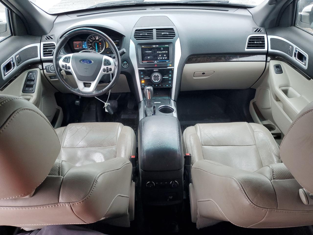 2011 Ford Explorer - Image 8