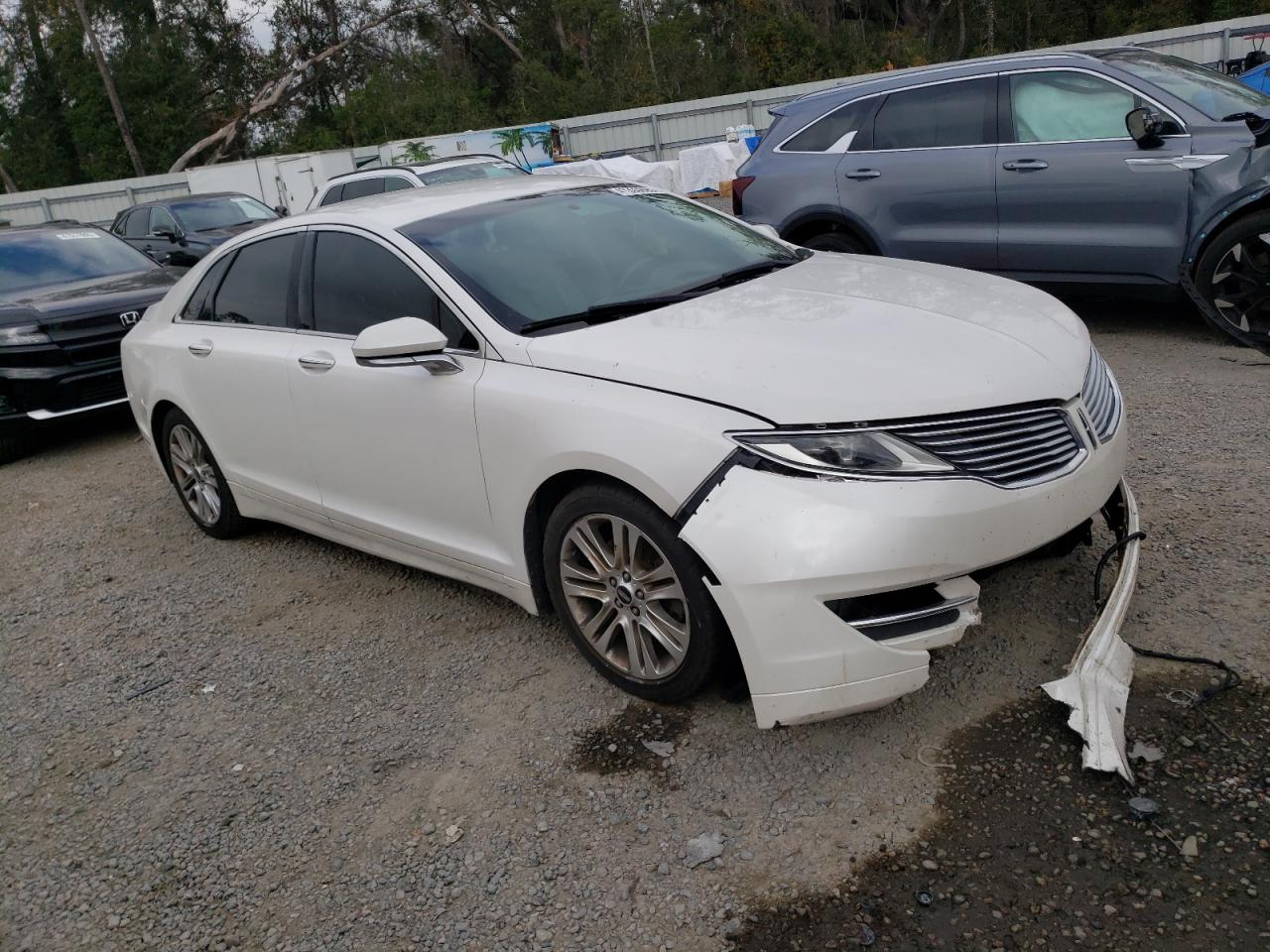 VIN 3LN6L2G95ER829182 2014 LINCOLN MKZ no.4