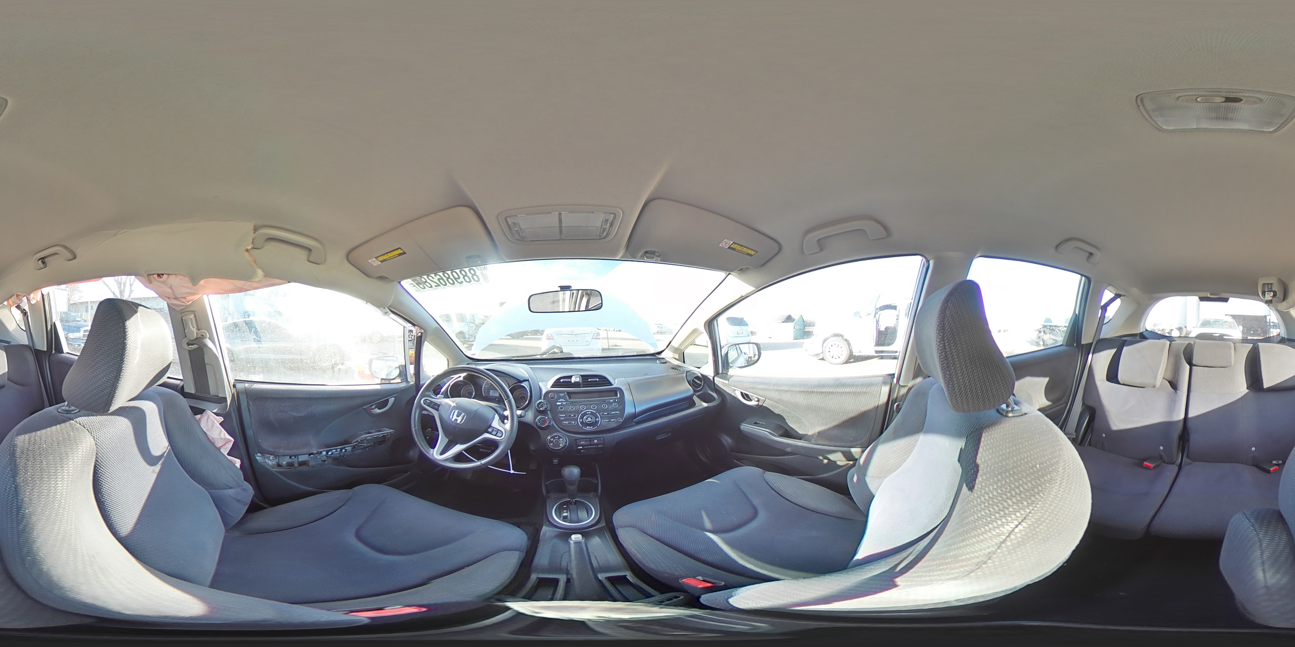 2013 Honda Fit - Image 12