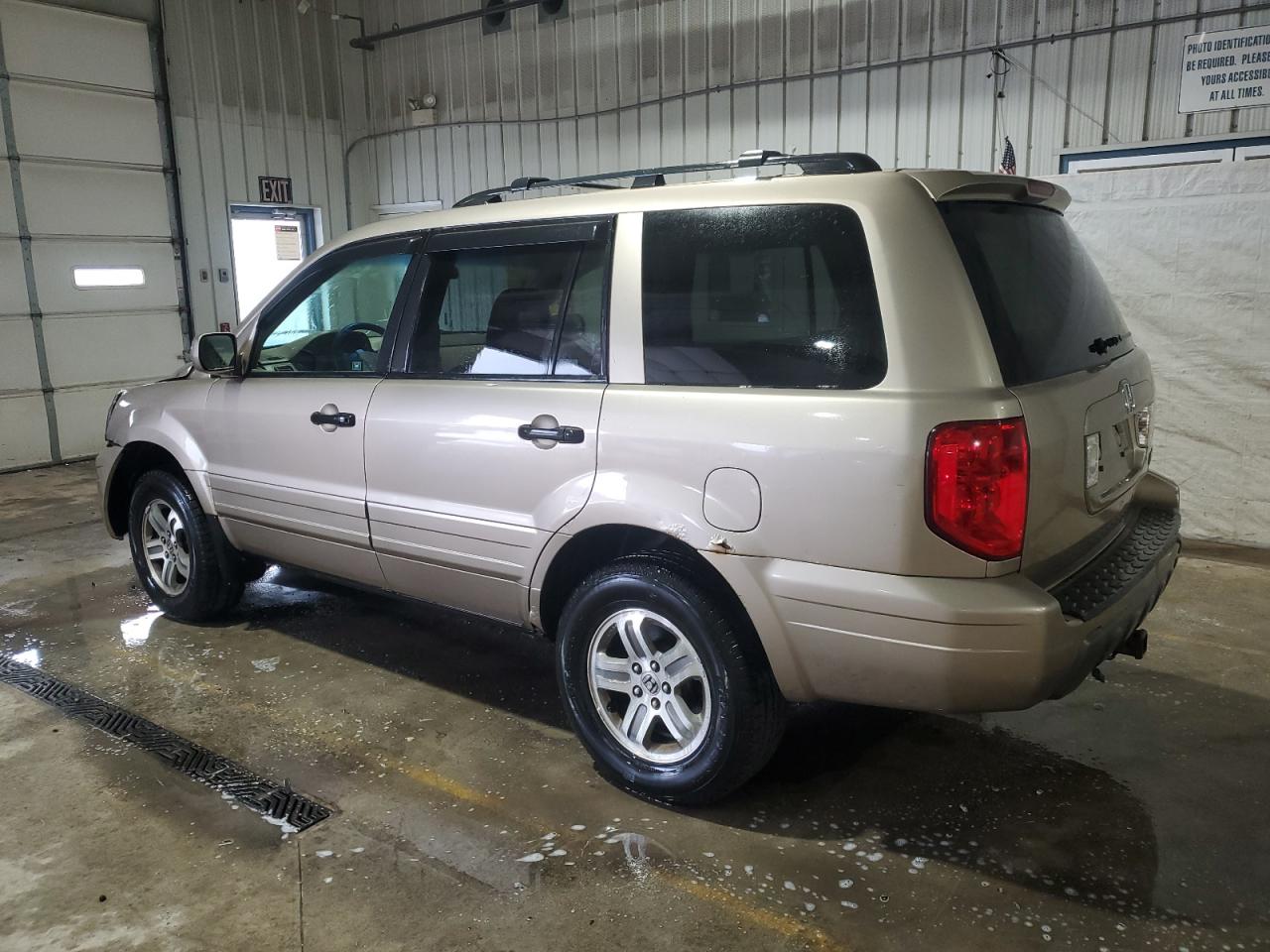 2005 Honda Pilot - Image 2