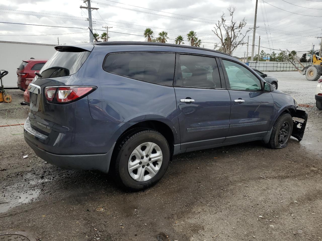 2013 Chevrolet Traverse - Image 3