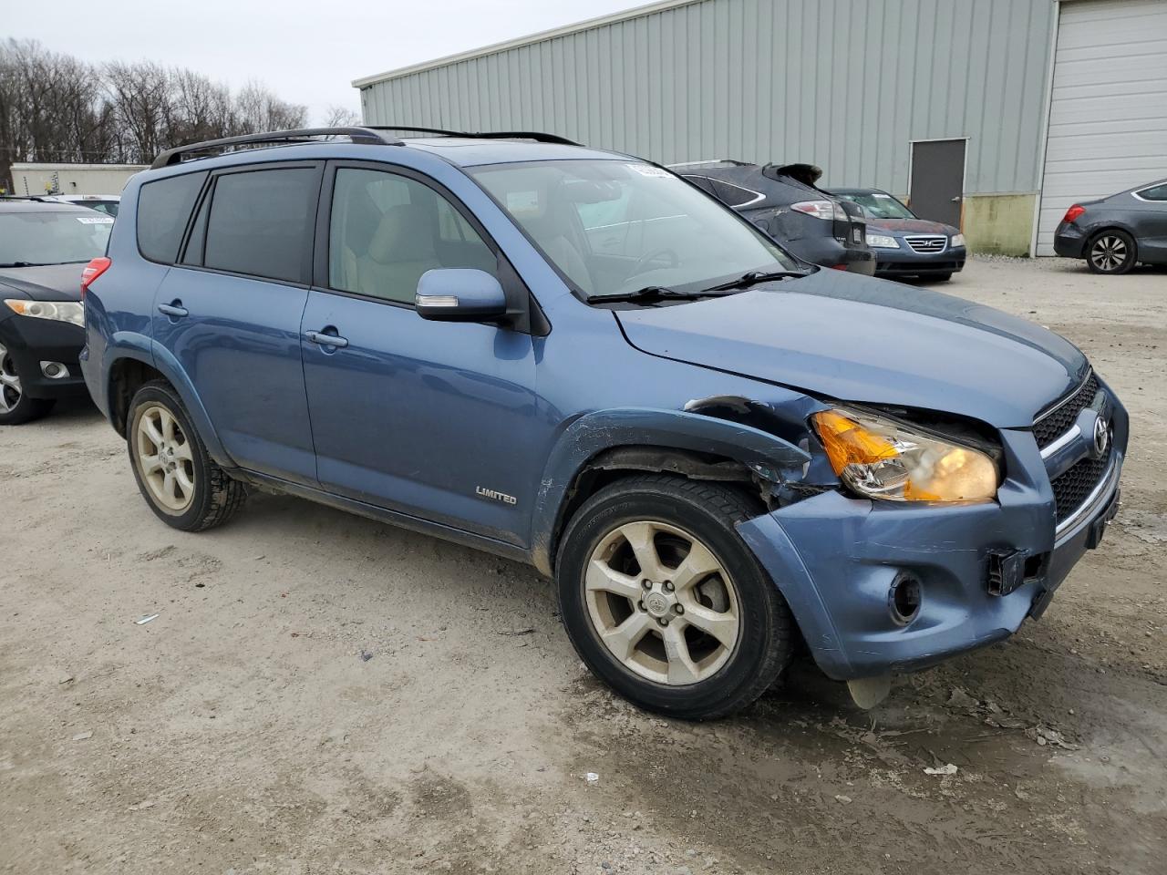 2009 Toyota RAV 4 - Image 4