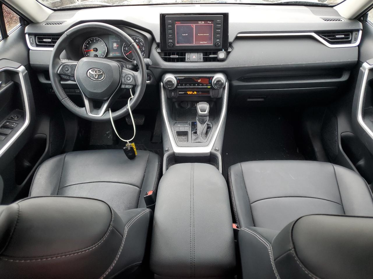 2019 Toyota RAV 4 - Image 8