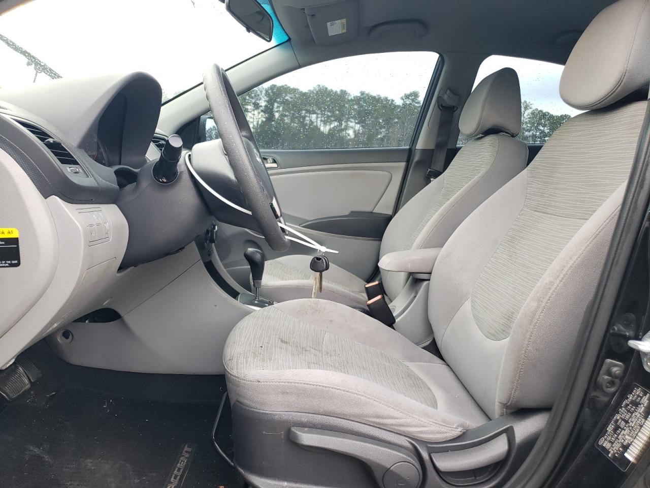 2017 Hyundai Accent - Image 7