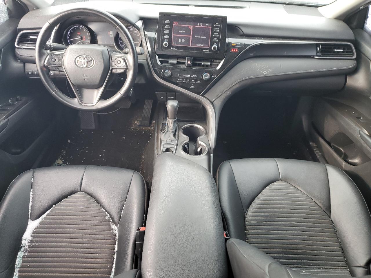 2022 Toyota Camry - Image 8