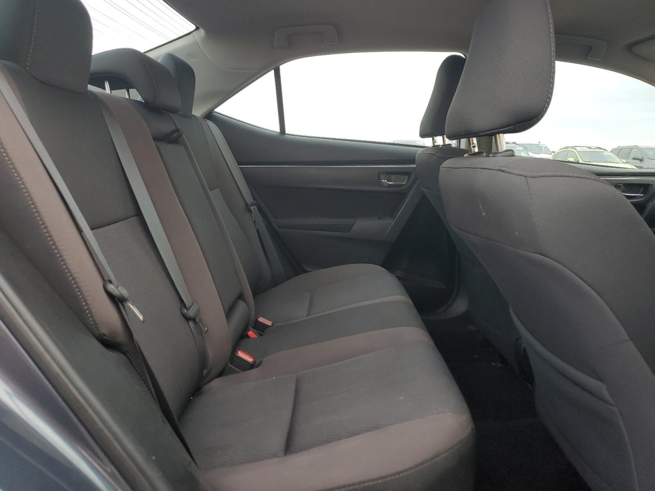 2019 Toyota Corolla L VIN: 2T1BURHE6KC207390 Lot: 86977284