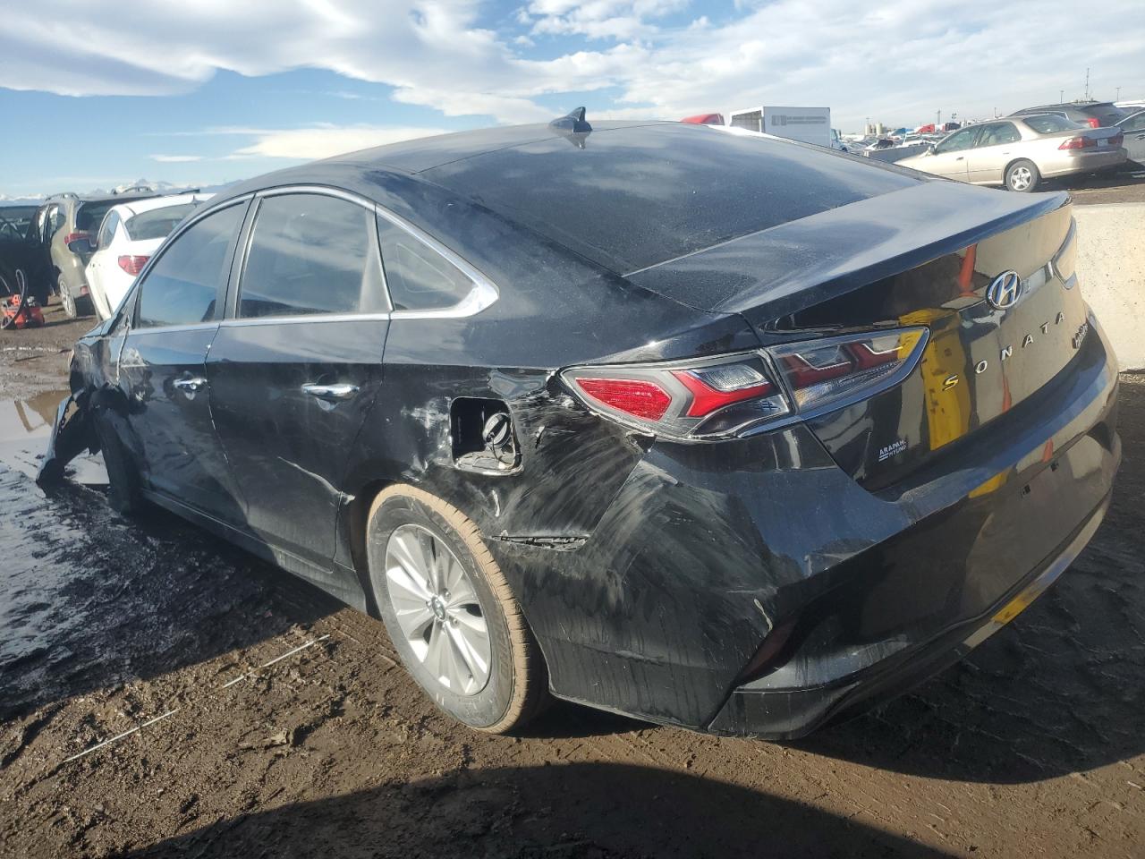 2019 Hyundai Sonata - Image 2