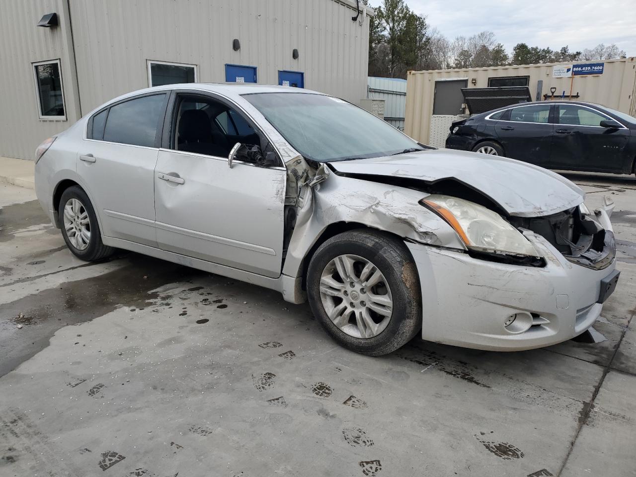 2010 Nissan Altima - Image 4