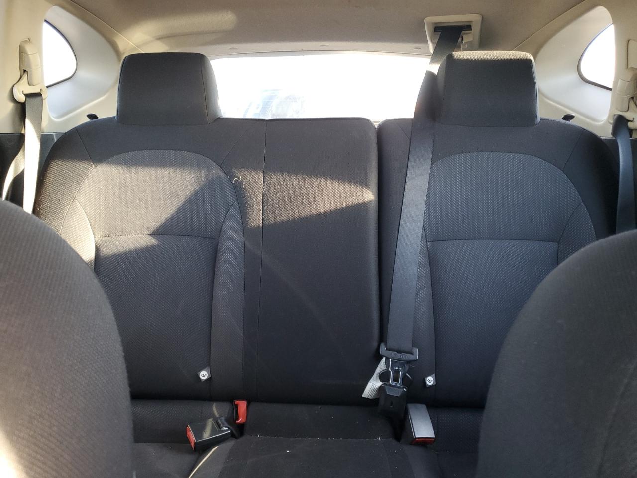 2012 Nissan Rogue - Image 10