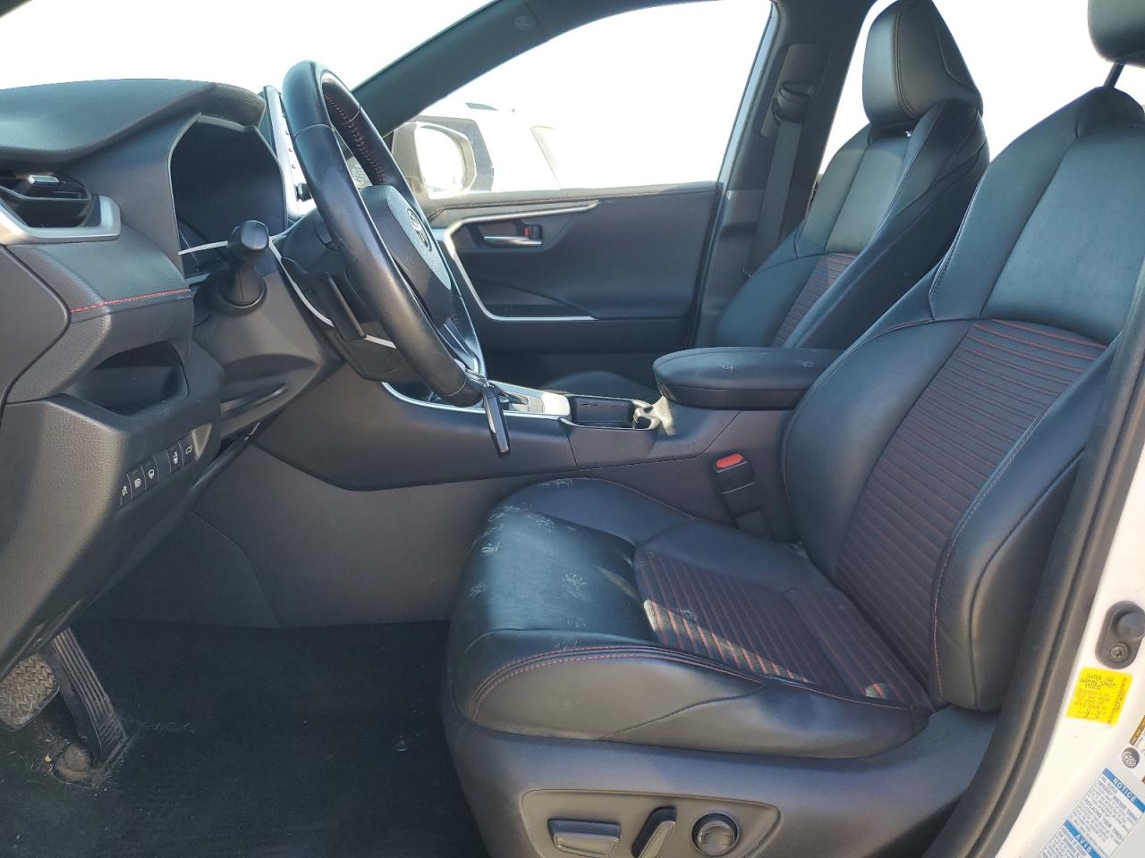 2021 Toyota RAV 4 - Image 7