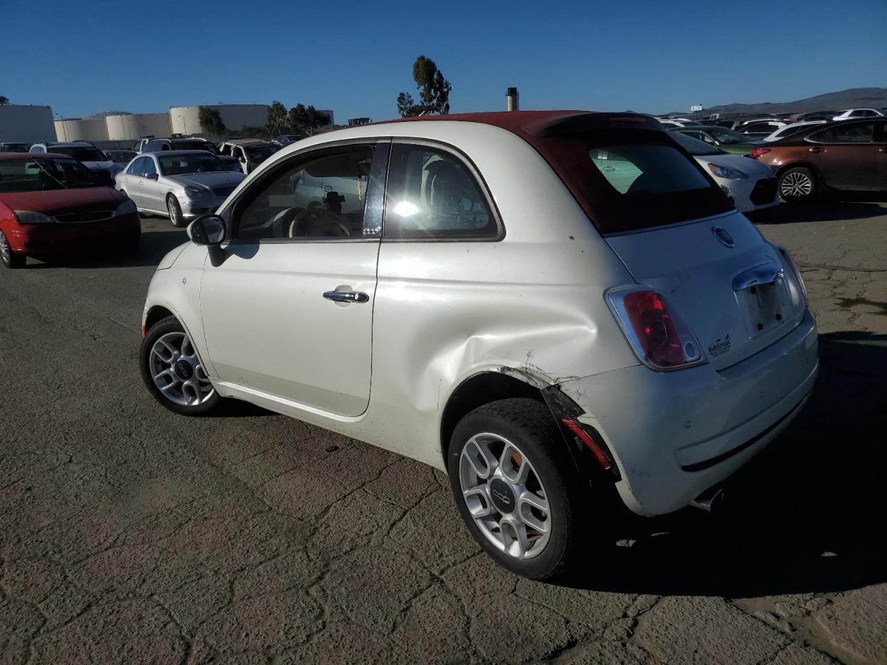 VIN 3C3CFFDR9DT739274 2013 FIAT 500 no.2