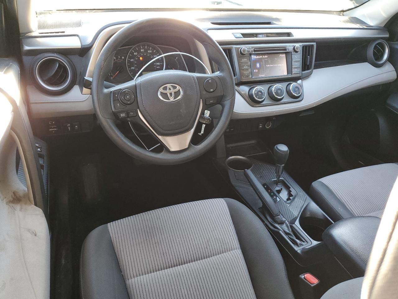2013 Toyota RAV 4 - Image 8