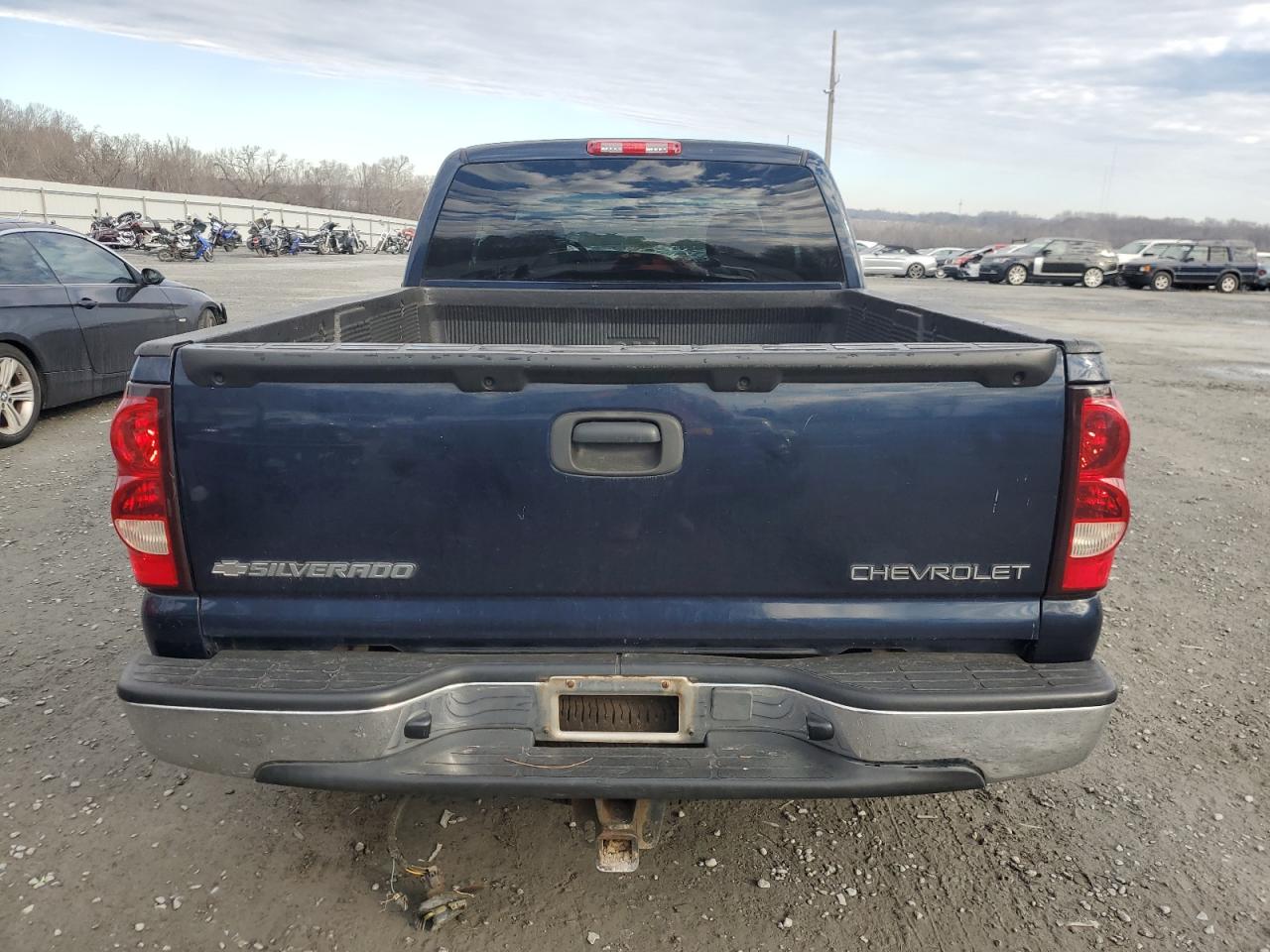 2005 Chevrolet Silverado - Image 6