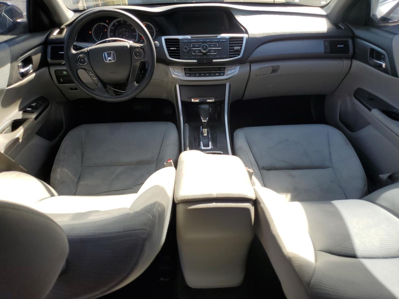 2015 Honda Accord - Image 8