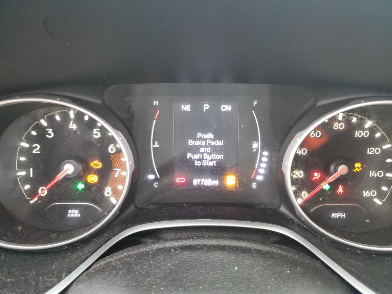 2018 Jeep Compass - Image 9
