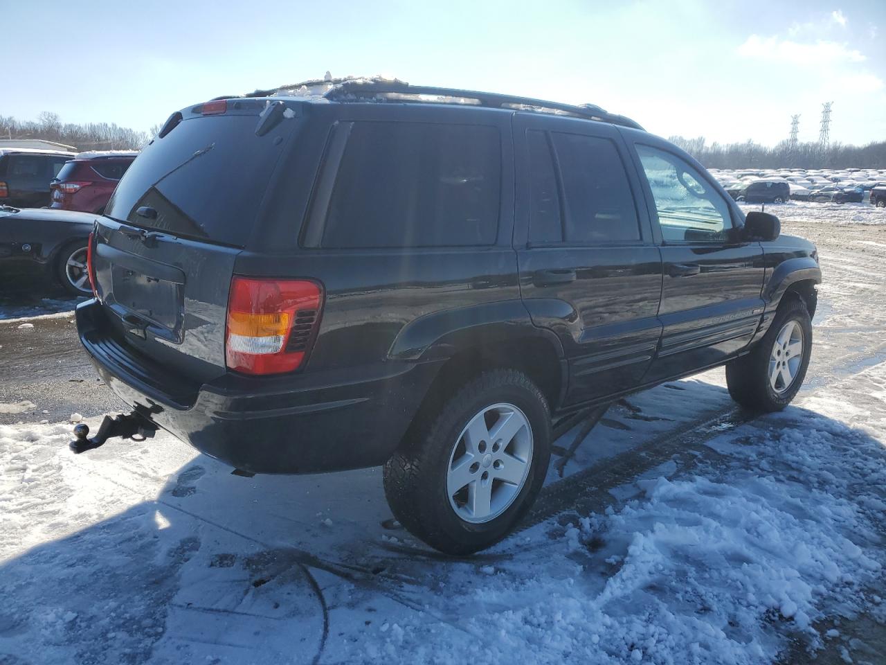 2004 Jeep Grand Cherokee - Image 3