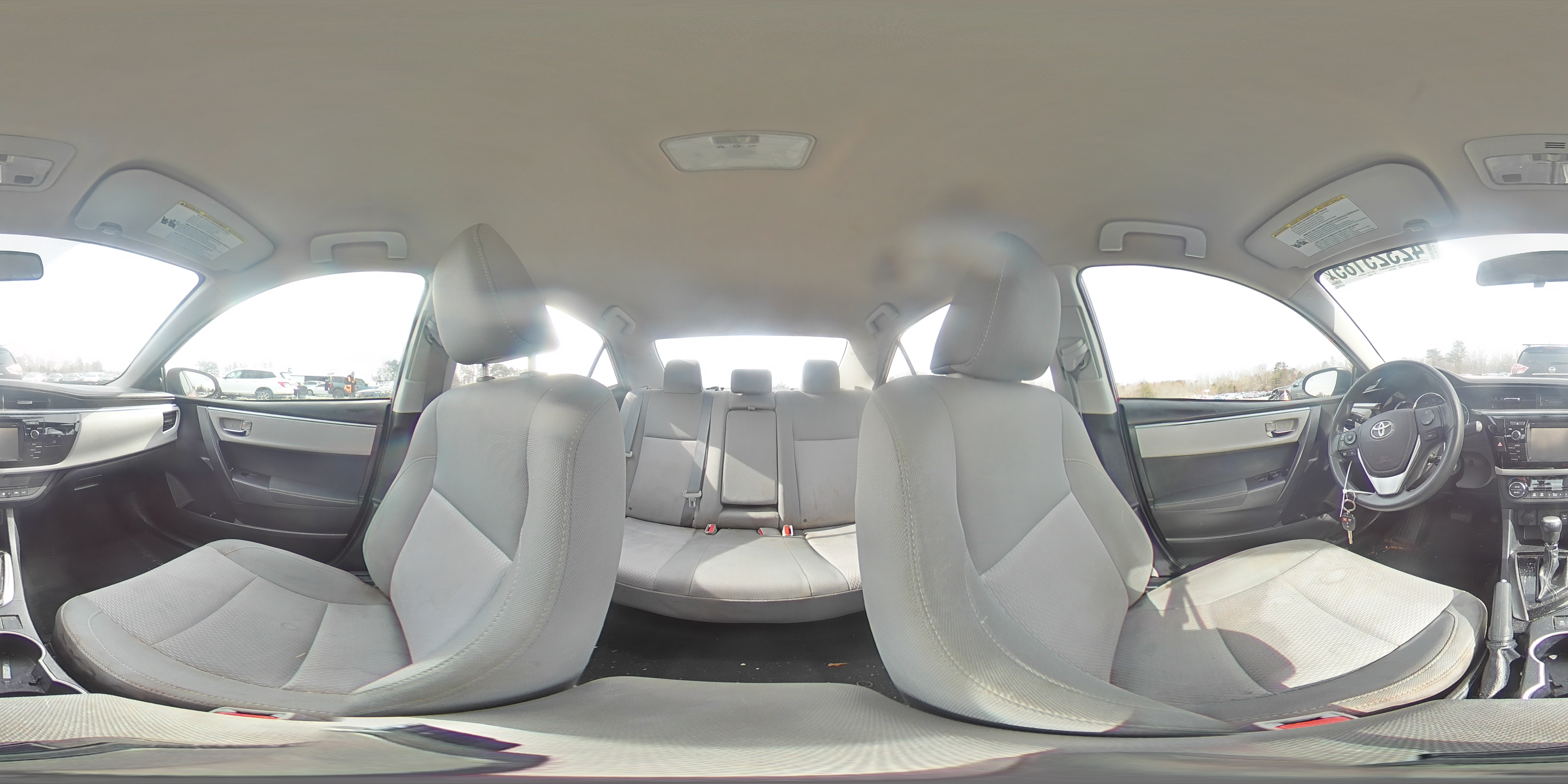 2015 Toyota Corolla - Image 13
