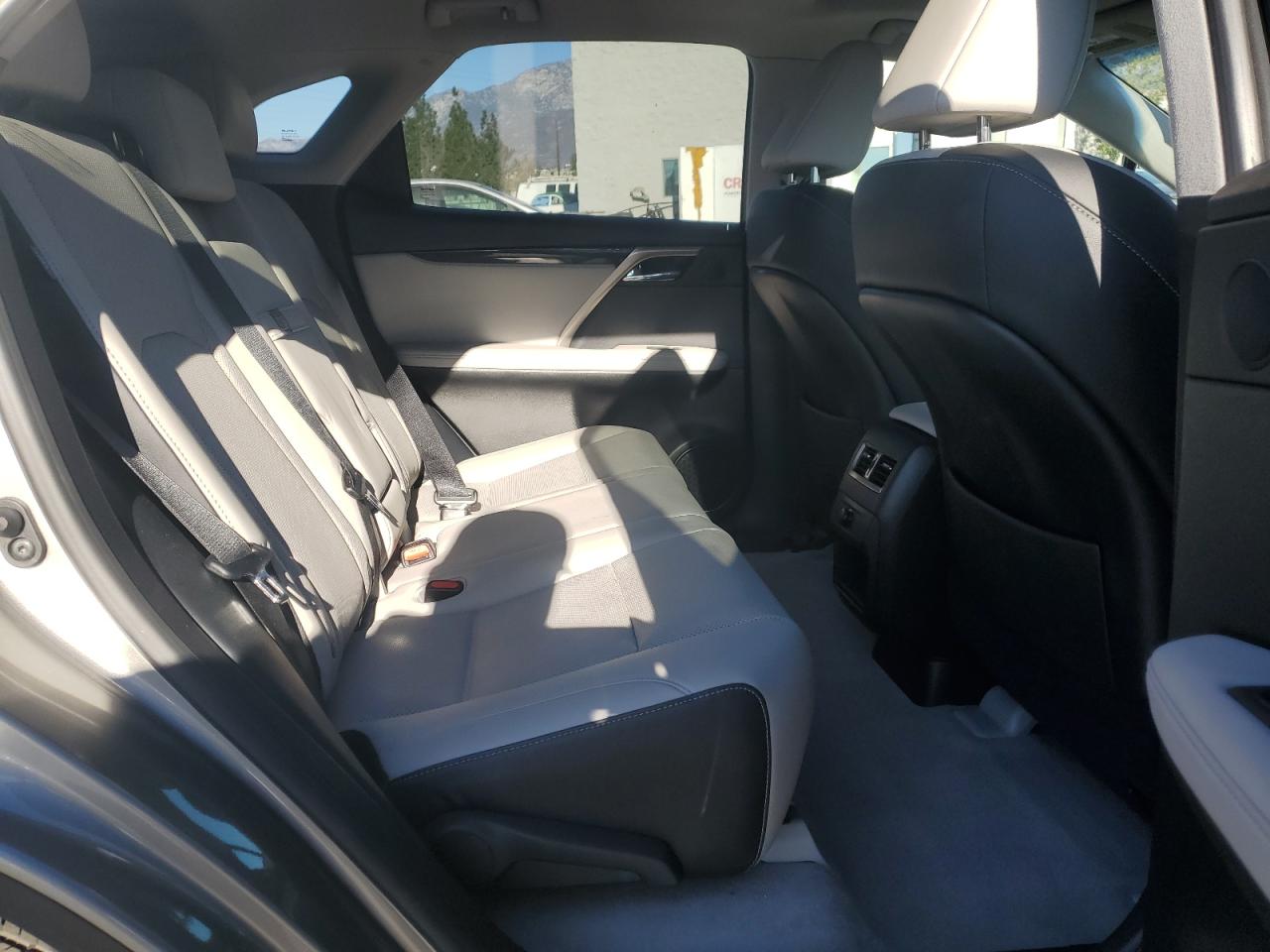 2019 Lexus RX - Image 11