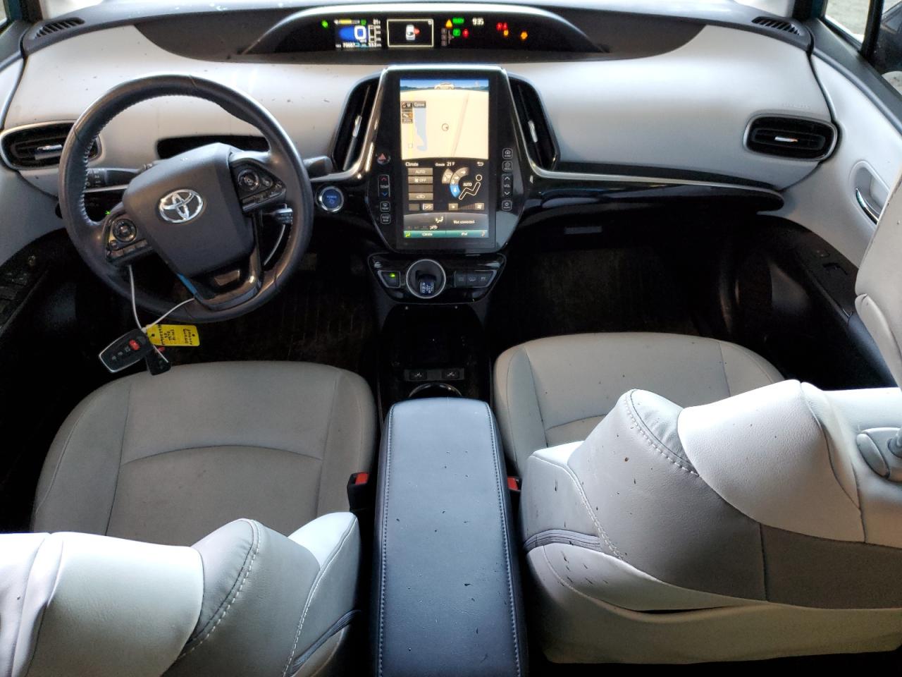2020 Toyota Prius - Image 8